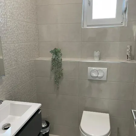 Villa Marena S Bazenom,