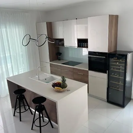 Vila Marena S Bazenom, Vodice