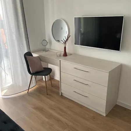 Marena S Bazenom, Villa Vodice