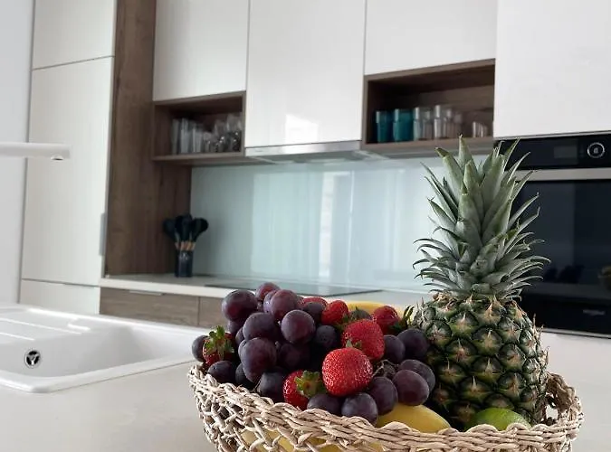 Villa Marena Vodice, Novo Grijanje Bazena! Vodice