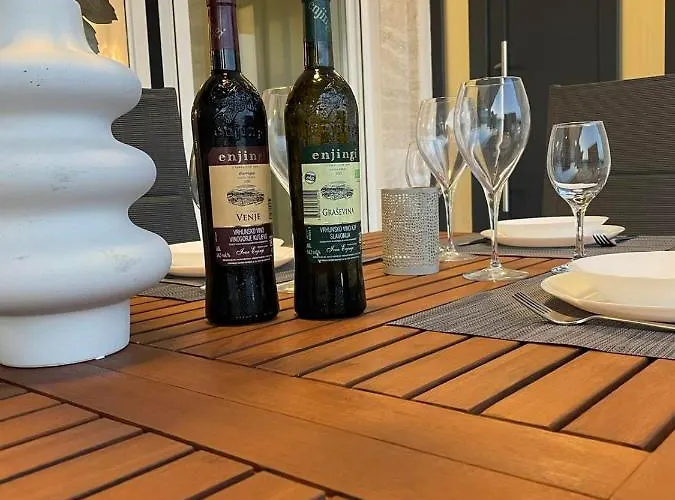 Marena Vodice, Novo Grijanje Bazena! *