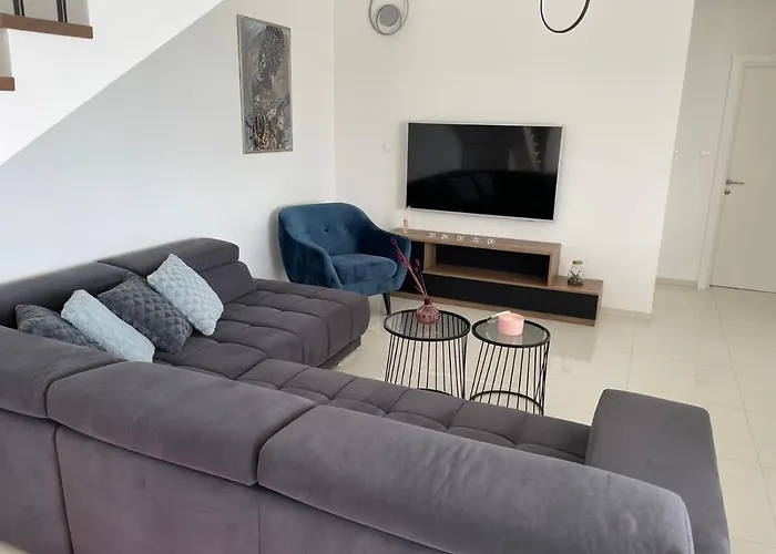 Marena Vodice, Novo Grijanje Bazena! *